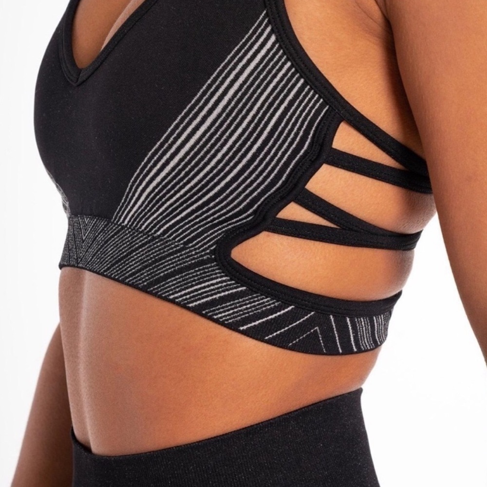 Pursue Fitness Impulse Seamless Strappy Sports Bra - Picture 4 of 5